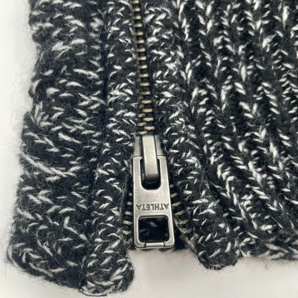 Athleta Women's Wool Cashmere Blend Chunky Knit Sweater, Sz. XL Asymmetric Hem - Picture 6 of 12